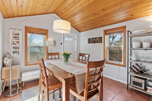 6115 Upton Avenue S, Minneapolis, MN 55410