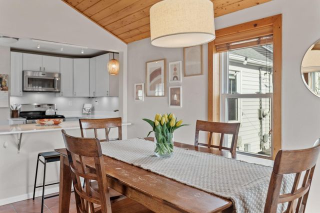 6115 Upton Avenue S, Minneapolis, MN 55410