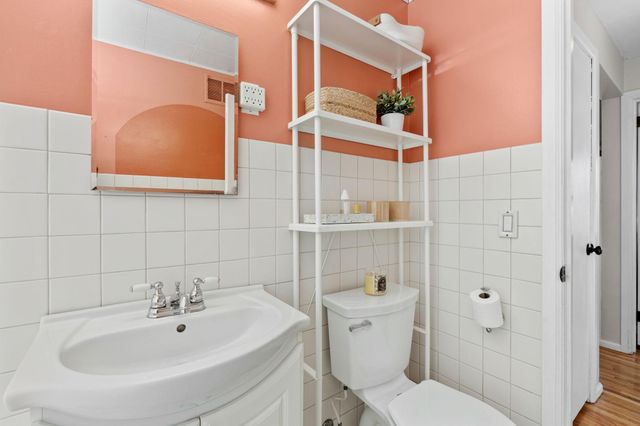 6115 Upton Avenue S, Minneapolis, MN 55410