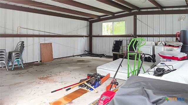 603 E George Street, Port Lavaca, TX 77979