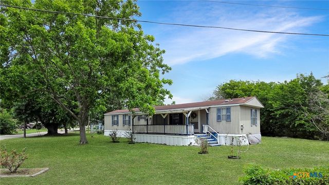 603 E George Street, Port Lavaca, TX 77979