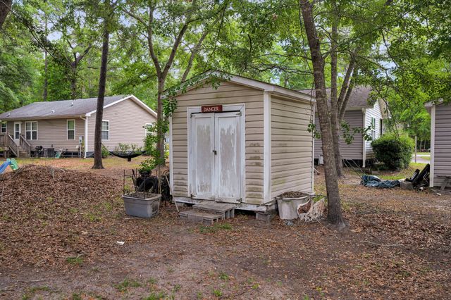 1104 Revelation Court, Johns Island, SC 29455