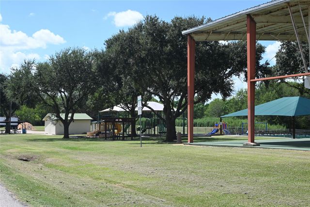 111 6th Street, Rosenberg, TX 77471