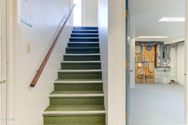 34 Russell Road, Colonie, NY 12205