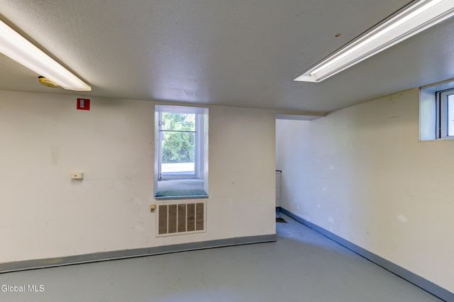 34 Russell Road, Colonie, NY 12205