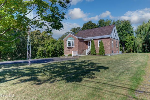 34 Russell Road, Colonie, NY 12205