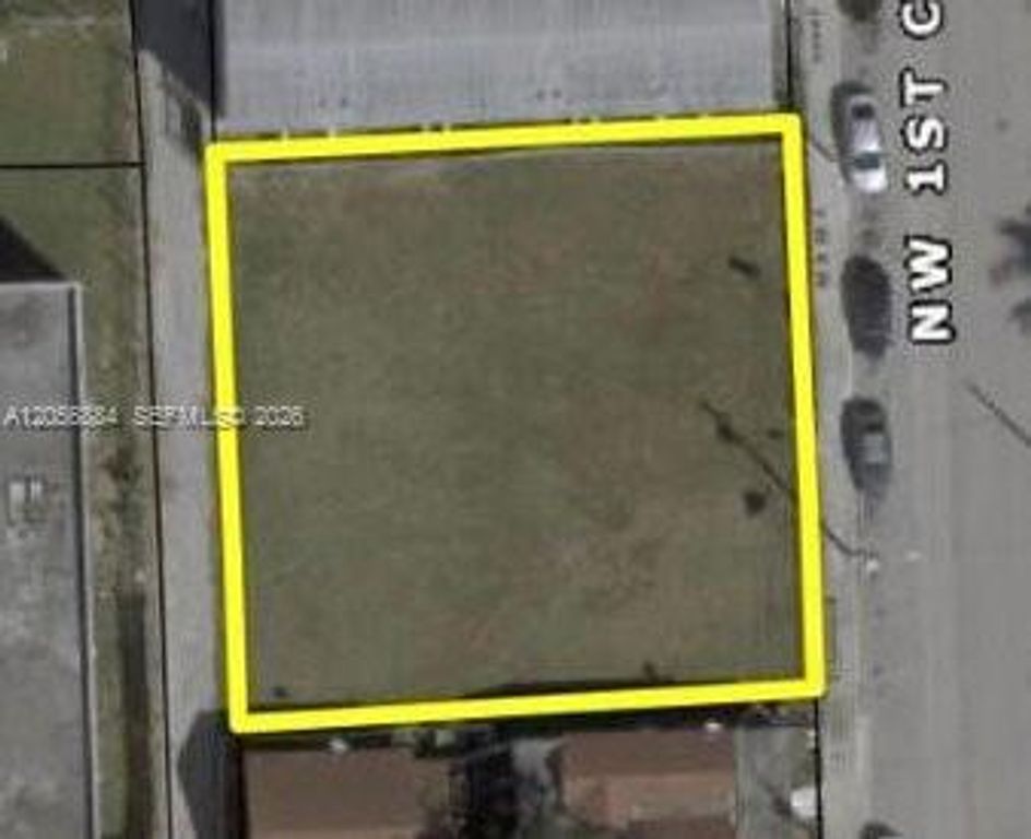 1646 NW 1st CT, Miami, FL 33136
