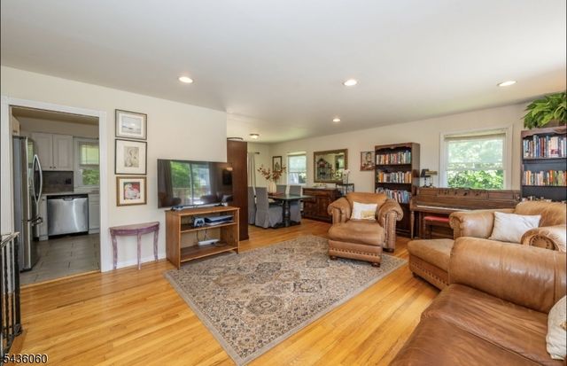 33 Lincoln Ave, Vernon Twp., NJ 07462