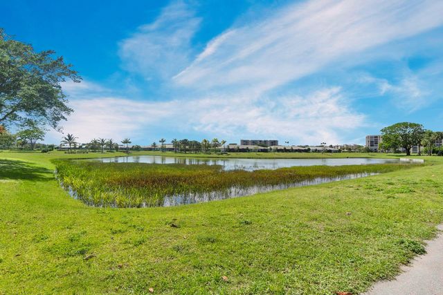14575 Bonaire Blvd 202, Delray Beach, FL 33446
