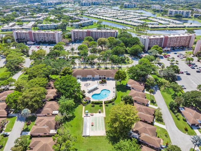 14575 Bonaire Blvd 202, Delray Beach, FL 33446