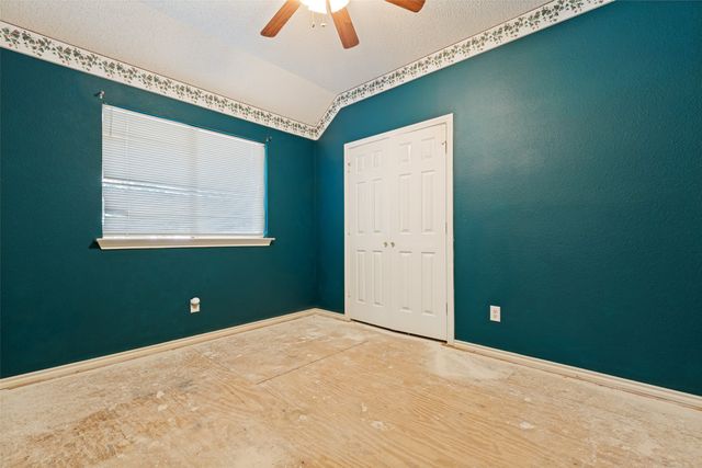 1109 Wild Cherry Drive, Carrollton, TX 75010