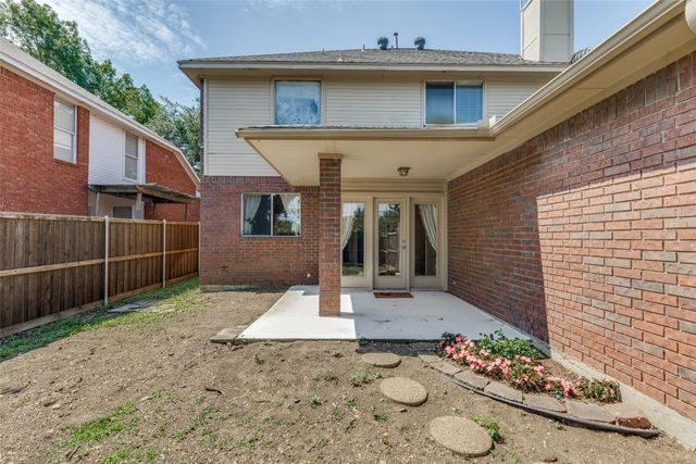 1109 Wild Cherry Drive, Carrollton, TX 75010