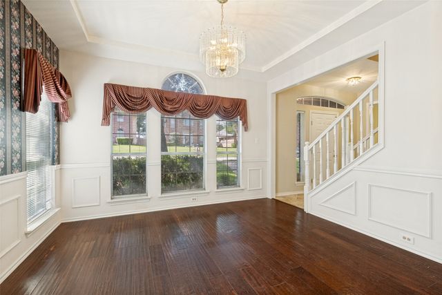 1109 Wild Cherry Drive, Carrollton, TX 75010
