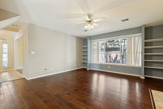 1109 Wild Cherry Drive, Carrollton, TX 75010