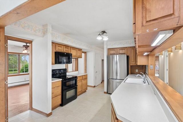 415 Ridgeway Street, St. Joseph City, MI 49085
