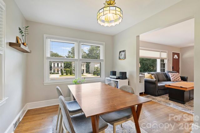 2816 Shamrock Drive, Charlotte, NC 28205