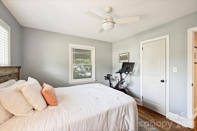 2816 Shamrock Drive, Charlotte, NC 28205