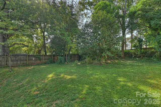 2816 Shamrock Drive, Charlotte, NC 28205