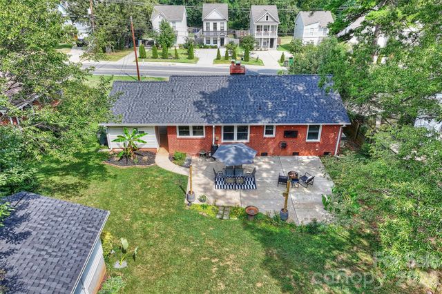 2816 Shamrock Drive, Charlotte, NC 28205
