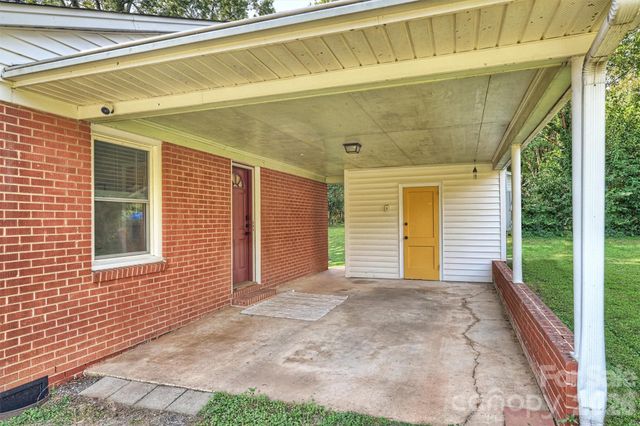 2816 Shamrock Drive, Charlotte, NC 28205