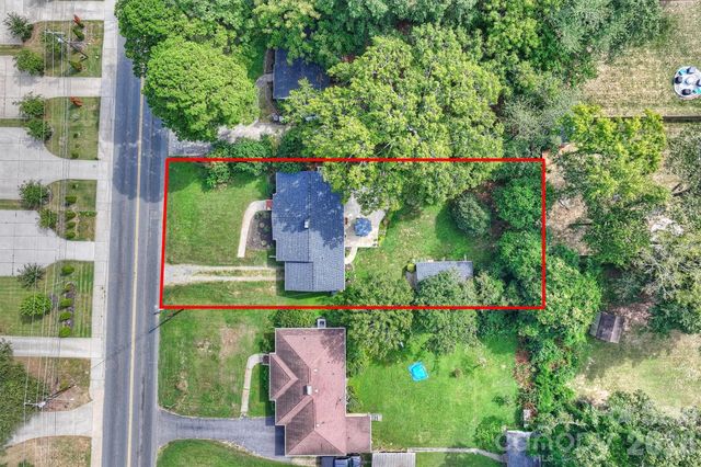 2816 Shamrock Drive, Charlotte, NC 28205