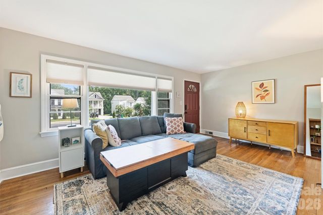 2816 Shamrock Drive, Charlotte, NC 28205