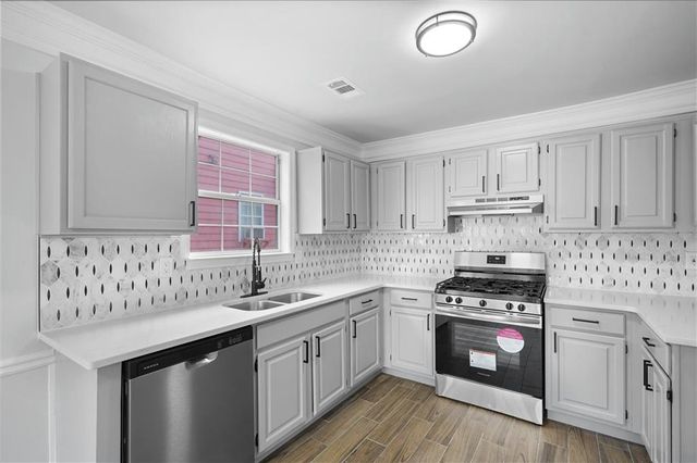 1041 Heritage Valley Road, Norcross, GA 30093