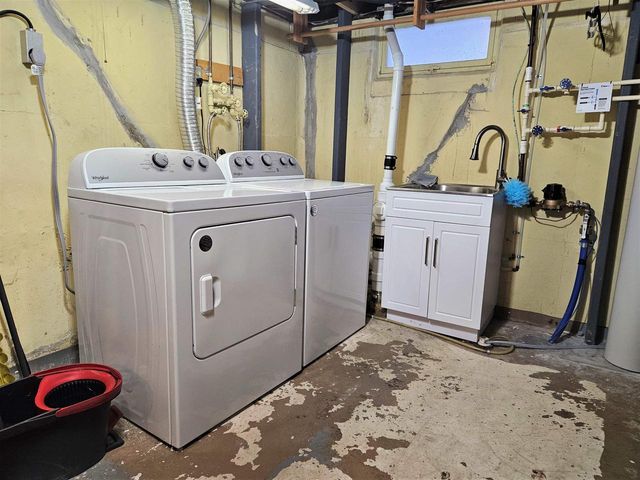 743 MADISON STREET, Neenah, WI 54956