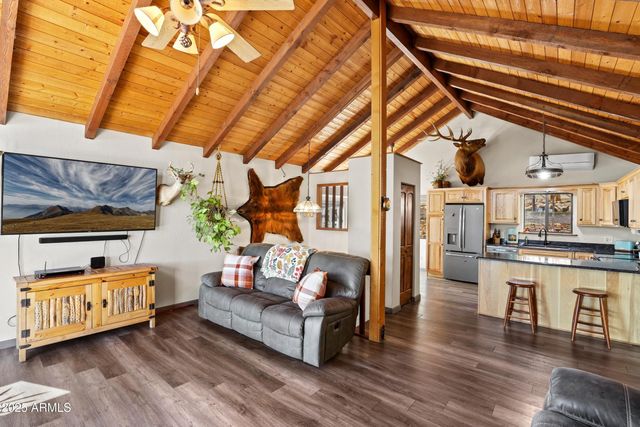 9386 W COYOTE Drive, Strawberry, AZ 85544