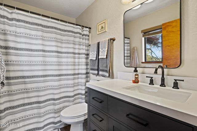 9386 W COYOTE Drive, Strawberry, AZ 85544