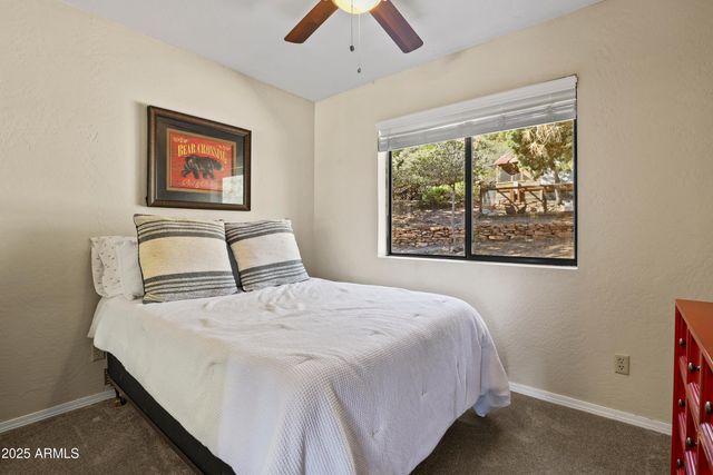 9386 W COYOTE Drive, Strawberry, AZ 85544