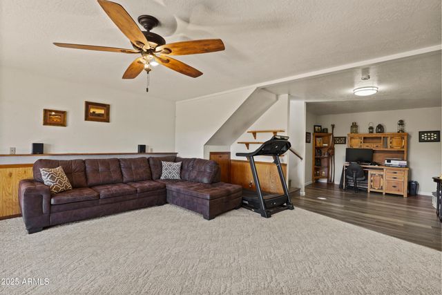 9386 W COYOTE Drive, Strawberry, AZ 85544