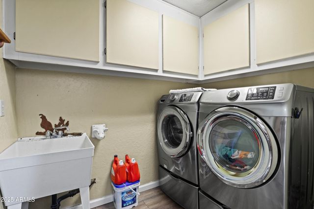 9386 W COYOTE Drive, Strawberry, AZ 85544