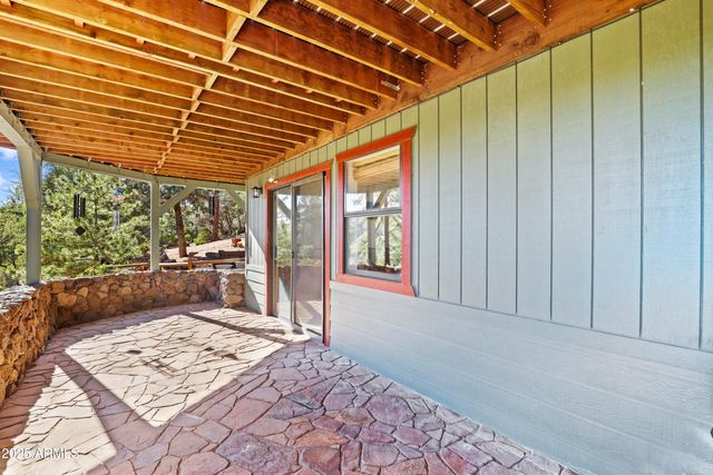 9386 W COYOTE Drive, Strawberry, AZ 85544