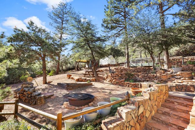 9386 W COYOTE Drive, Strawberry, AZ 85544