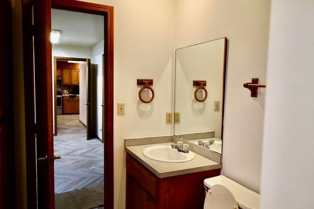 1152 Skyline Road, Seymour, MO 65746