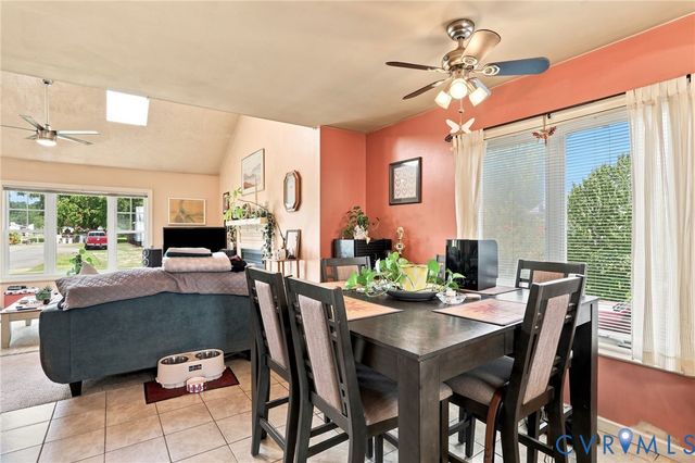 7041 Snaffle Ct, Mechanicsville, VA 23111