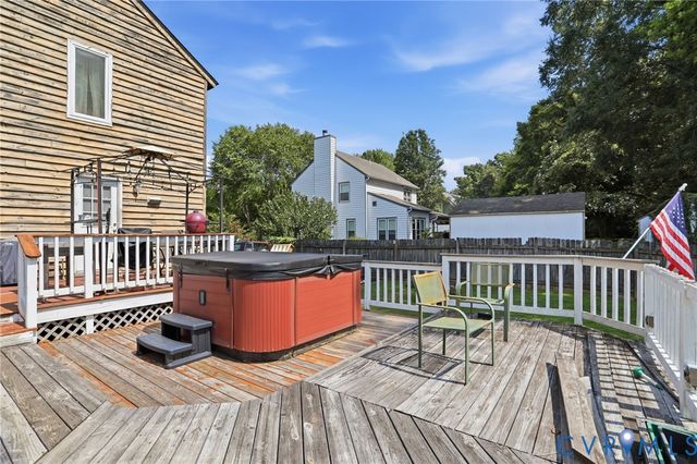 7041 Snaffle Ct, Mechanicsville, VA 23111