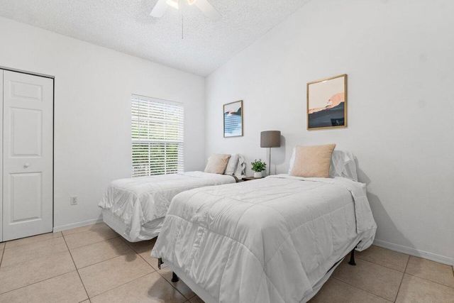 10288 Fox Trail Road S 312, Royal Palm Beach, FL 33411