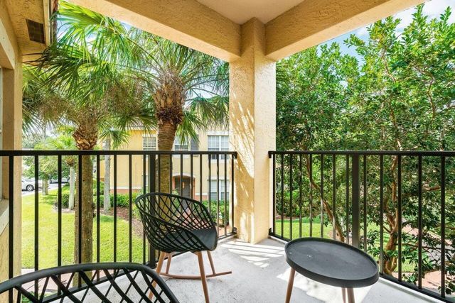 10288 Fox Trail Road S 312, Royal Palm Beach, FL 33411