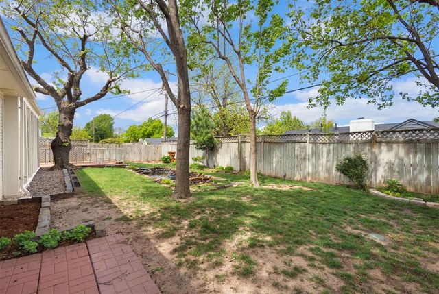 2505 NW 58th Place, Oklahoma City, OK 73112