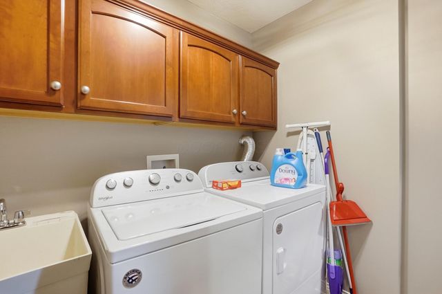 1222 Carnoustie Circle, Grove City, OH 43123