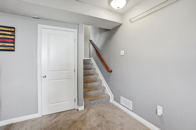 1222 Carnoustie Circle, Grove City, OH 43123