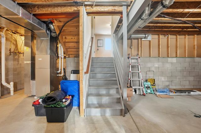 1222 Carnoustie Circle, Grove City, OH 43123