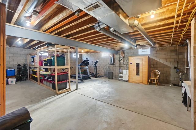 1222 Carnoustie Circle, Grove City, OH 43123