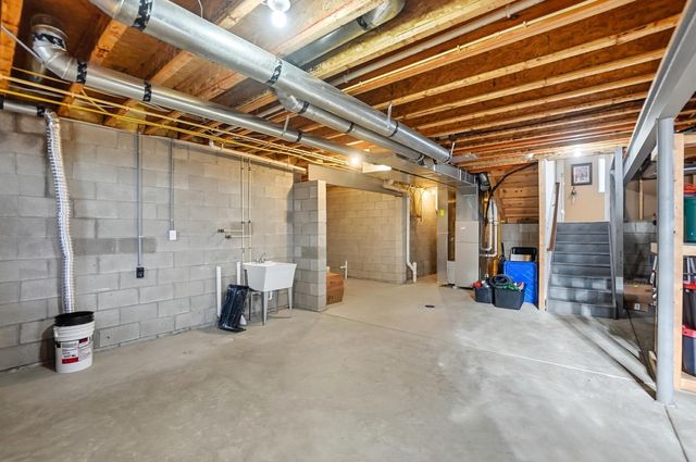 1222 Carnoustie Circle, Grove City, OH 43123