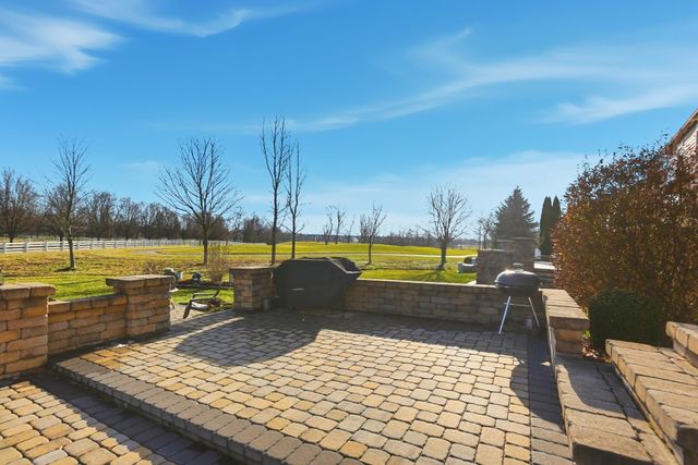 1222 Carnoustie Circle, Grove City, OH 43123