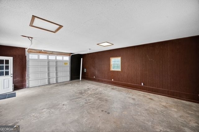 611 Moncrief Road, Roberta, GA 31078