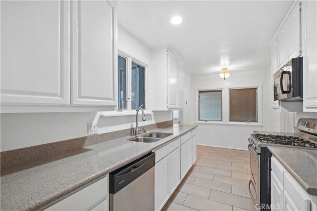 7335 Donna Avenue, Reseda, CA 91335