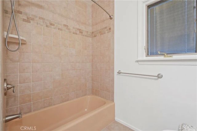 7335 Donna Avenue, Reseda, CA 91335